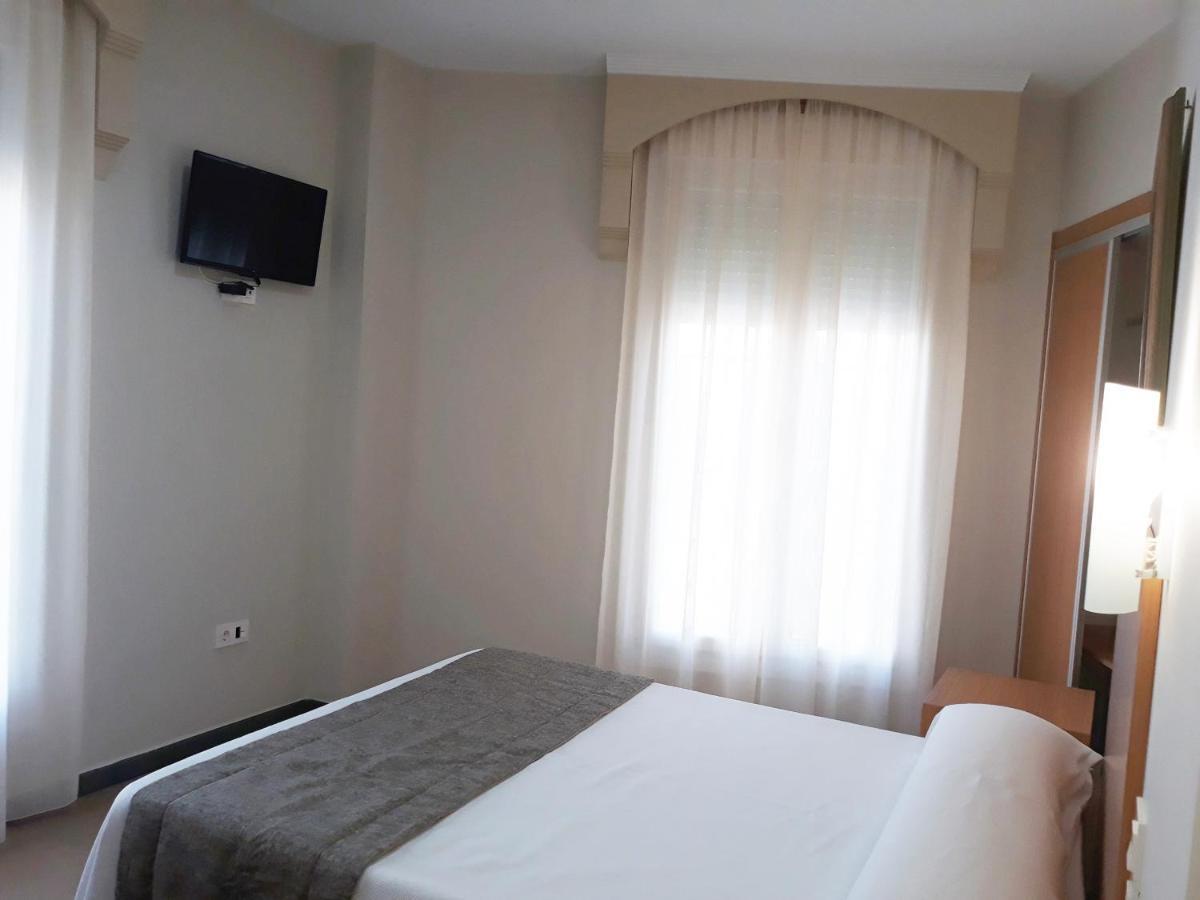 Hostal Montemayor Moguer Luaran gambar